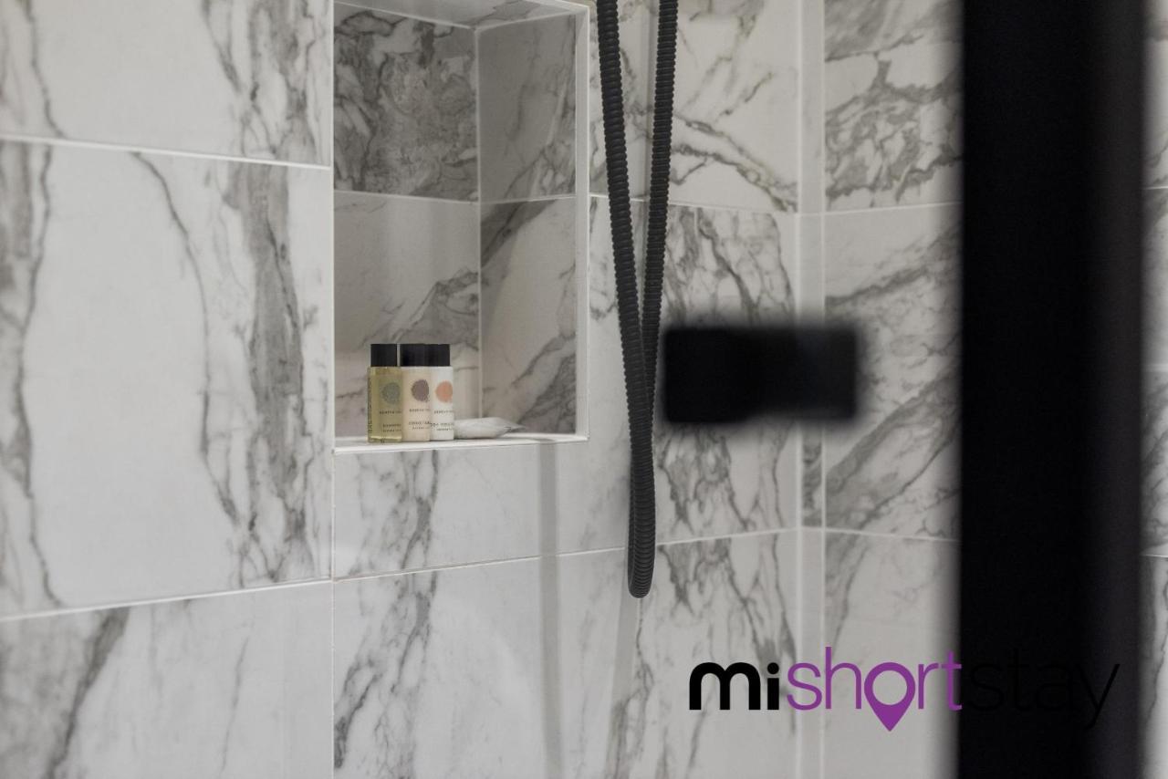 The Residence Fitzrovia - Private One Bedroom Apartment With Own Entrance Londres Exterior foto