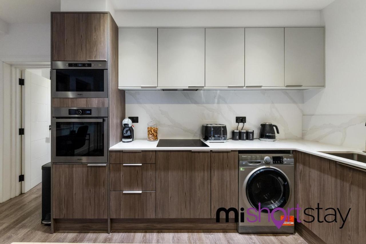 The Residence Fitzrovia - Private One Bedroom Apartment With Own Entrance Londres Exterior foto